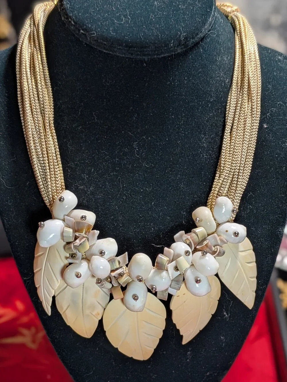Carved Shell Neck - Picture 2 of 5